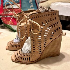 Jeffrey Campbell Rodillo Heels